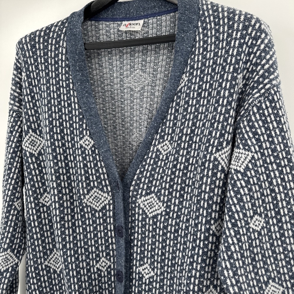 Aileen Sweater Size L Grandma Cardigan Button Up Vintage Sweater Blue White